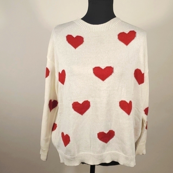Mainstrip Cream sweater with hearts Size Medium - Picture 5 of 13